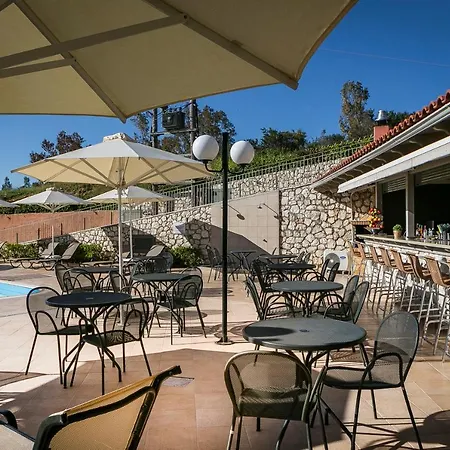 Crystal Palace - Luce Skala (Kefalonia)