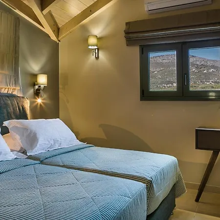 Crystal Palace - Luce Skala (Kefalonia)