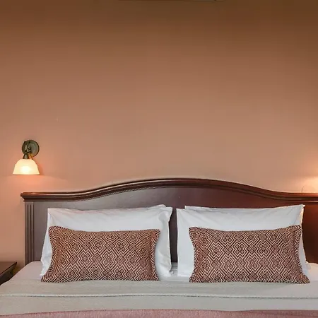 Crystal Palace - Luce Skala (Kefalonia)