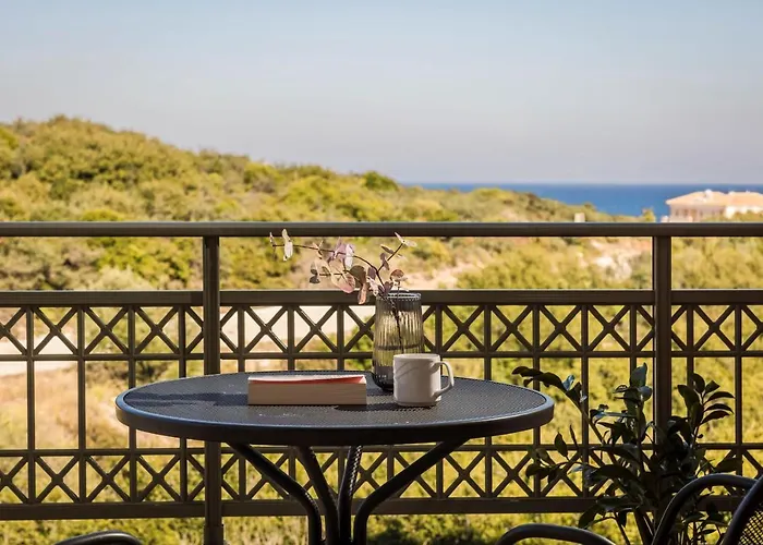 Crystal Palace - Luce Skala (Kefalonia)