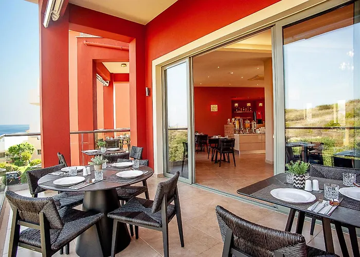 Crystal Palace - Luce Skala (Kefalonia)